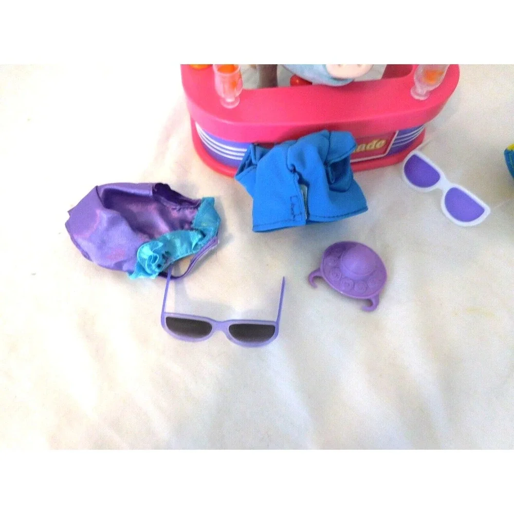Teacup Piggies Pet Piggy Princess Pink Refreshment Lemonade stand Piggies Blue P
